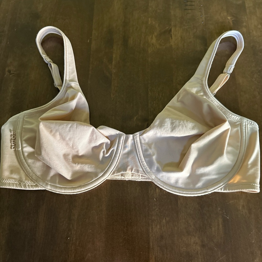 Soma Bra Nude 38C Underwire Everyday T Shirt Sexy Classic‎ Lingerie Comfy 💕